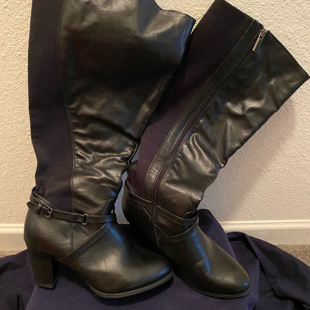 Black Tall Heeled Boots. Size 9W (wide calf). Gently worn.
